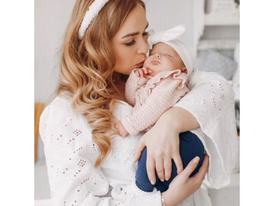 <Как выбрать конверт на выписку в зависимости от сезона