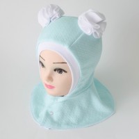 Шапка-шлем "Помпоны" мятный/белый